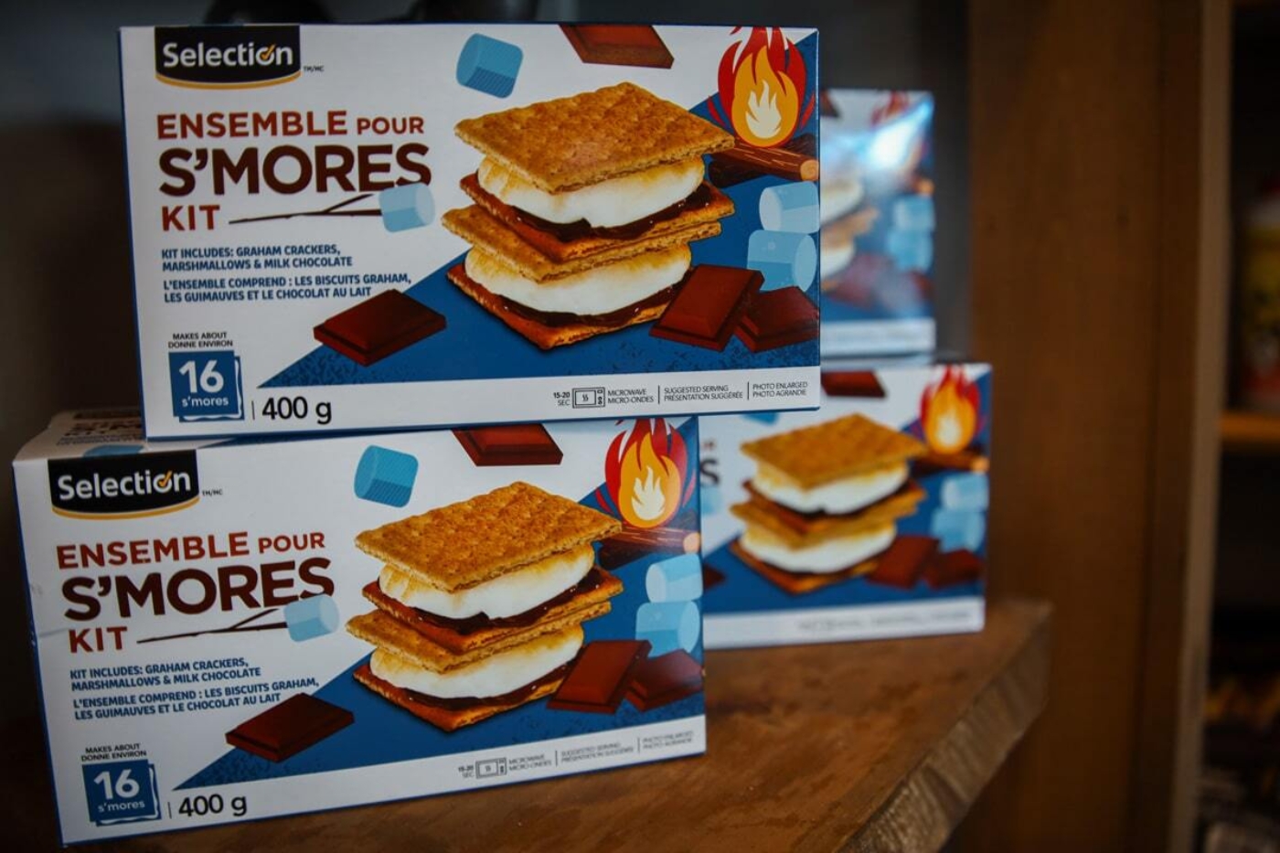 Boîtes de préparation pour s’mores, une gâterie idéale pour les soirées autour du feu en camping chez Chalets Lanaudière.